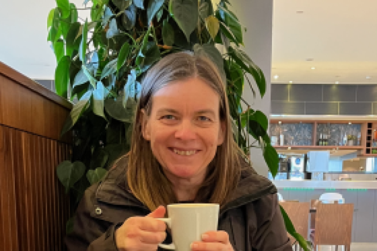 Photo of Laura Waldoch
